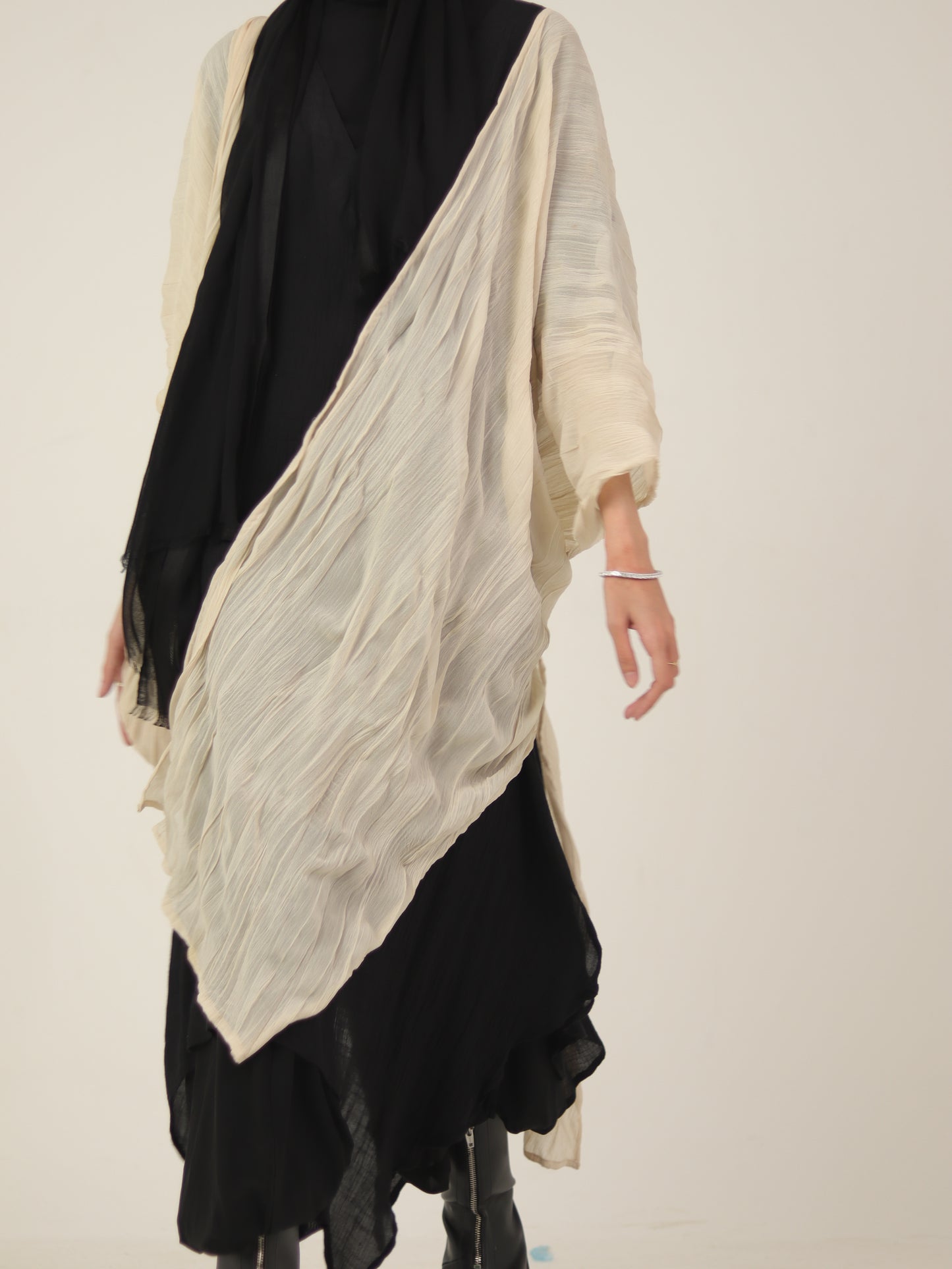 Crushek Kimono