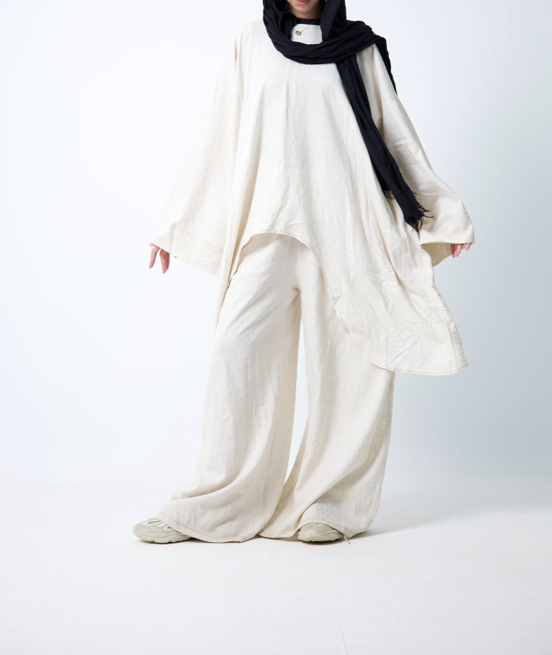 Round Linen Top