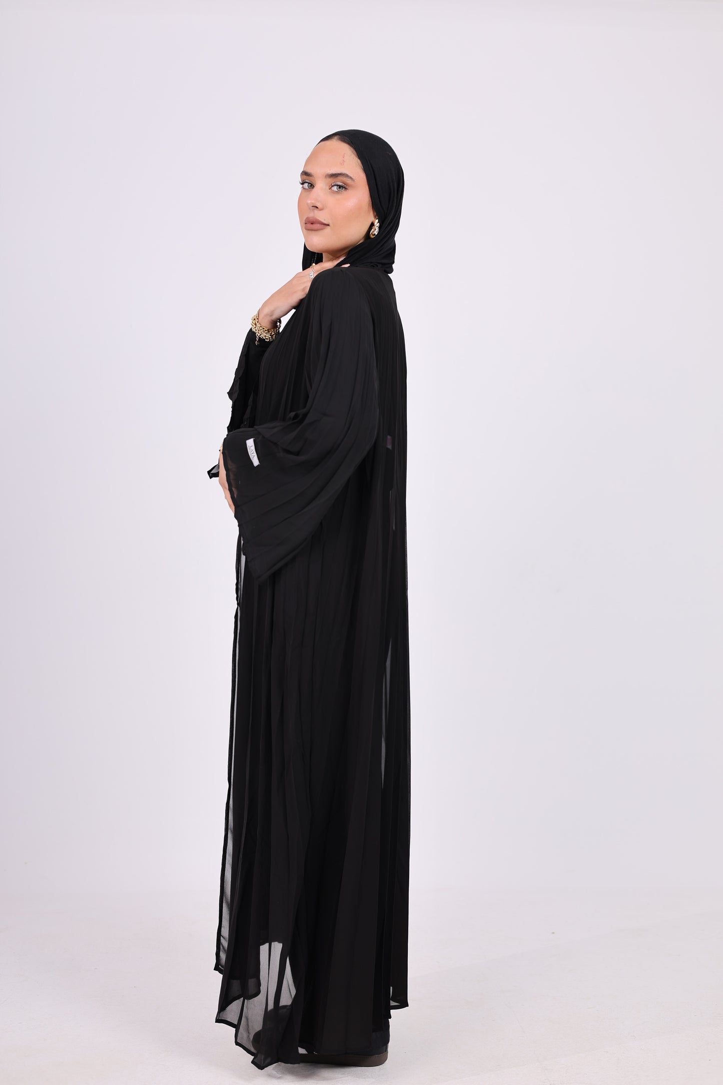 Black Plissé Abaya