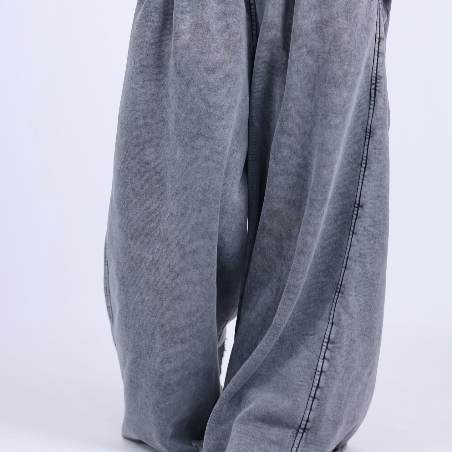 Wide leg pants
