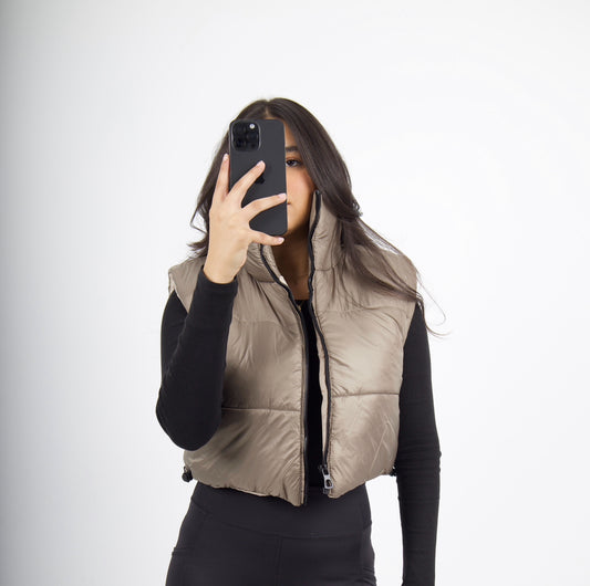 Extra Puffer Vest in Champagne