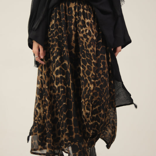 Leopard print skirt