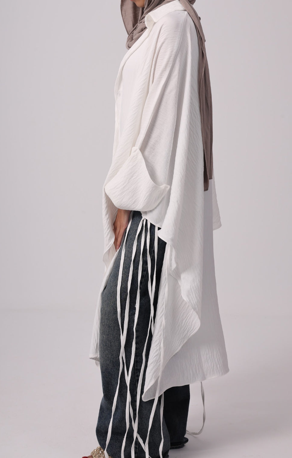 Long Fringes Chemise - White