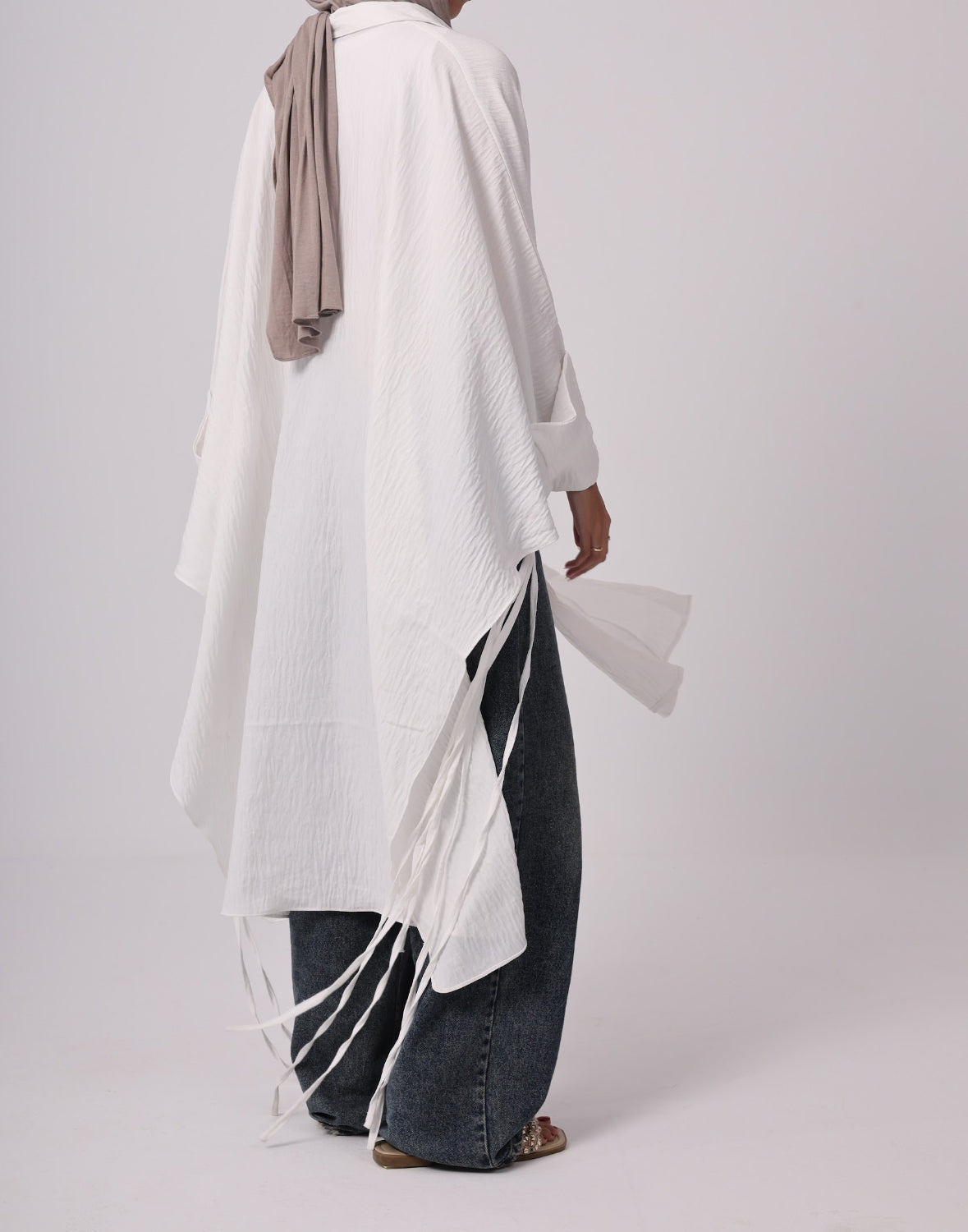 Long Fringes Chemise - White