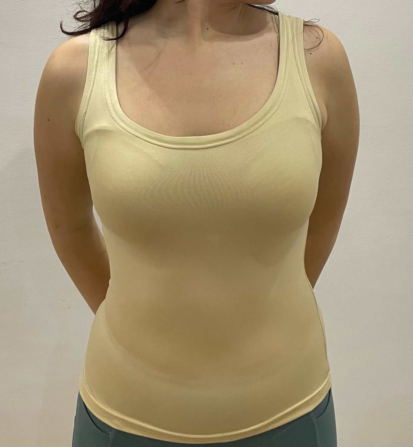 Open Round Neck Sculpt Top